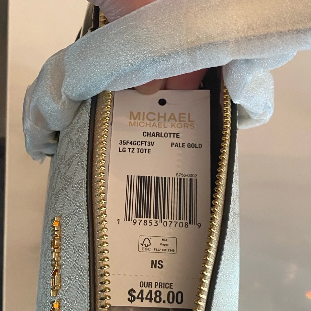 Michael Kors Gold and Cream Women's Bag NWT $448 retail - Picture 3 of 6